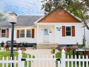 Lakewoods Cottage - Image 2