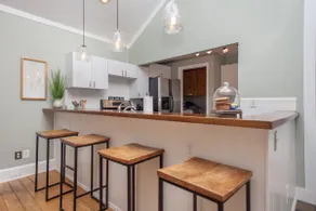 Bright Charlottesville Getaway Near It All - Image 3