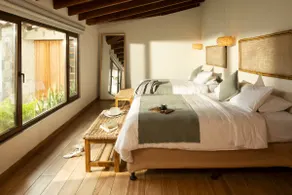N) Centric Bohemian Villa w/ Hot Tub, Garden, BBQ - Image 2