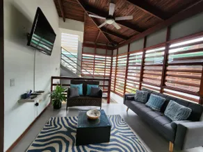 2 Bedroom Apt, 2 blocks from beach, 10 AM check-in - Image 2
