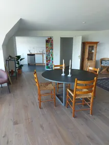 Entire apartment in beautiful surroundings - Image 2