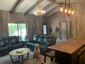 Secluded 70 Acre Cabin in the Ouchita Mountains - Image 4