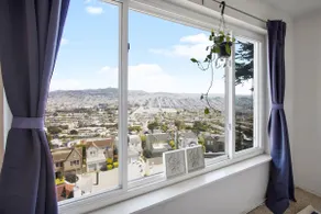 Amazing Balcony views, Self check in, Easy parking - Image 5