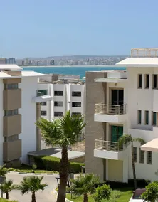 Modern Appt with pool/Garden/ panoramic ocean view - Image 3