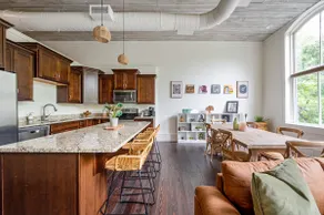 Downtown Loft - Walkable to Dining and Entertainment - Image 3