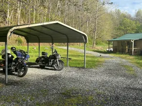 Creek Life Cottage is a place where you can relax and unwind on the creek. - Image 2
