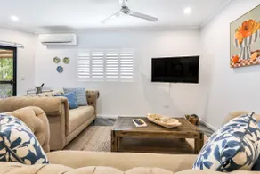 2 Bedroom Top Floor Parap Delight New to Market - Image 5