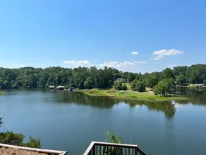 Lakeview Getaway! Spacious Home and Serene Views! - Image 2