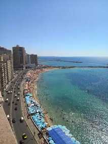 Stunning Sea View Flat (One Bed Room)Entire Place - Image 2