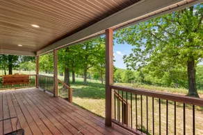 Stay Next Door to Arkansas’ Most Iconic View! - Image 4