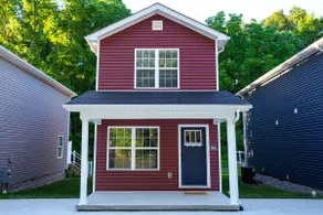 Luxury Getaway in the Heart of Downtown Corbin - Image 3