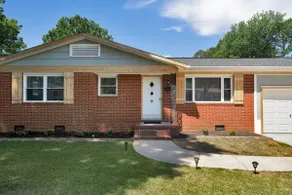 2BR Home Near Uptown Charlotte-Dog-Friendly - Image 2
