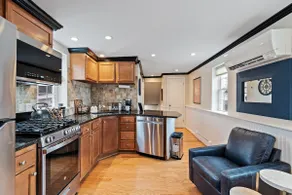 Cozy Loft for 2- Steps from Village of Pittsford - Image 3