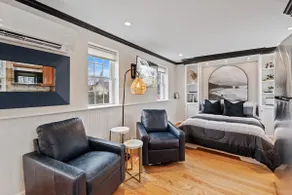 Cozy Loft for 2- Steps from Village of Pittsford - Image 2