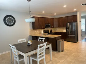 Private, Spacious, and Cozy house ready for you - Image 5