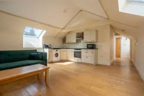 Lovely 1-bed Loft in Newport - Image 4