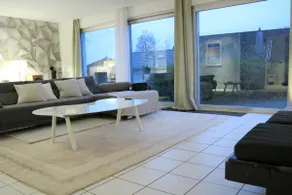 LIVING .... Bungalow with large garden. - Image 5