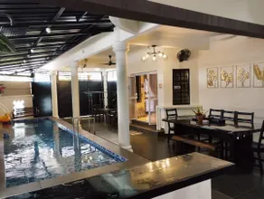 Comfortable Private Swimming Pool Homestay Melaka 20 Pax 5R3B - Image 2