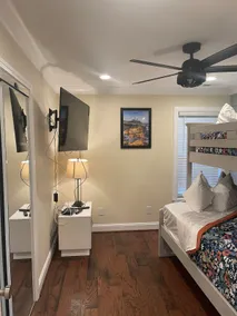 Charming 3 bedroom near Blakeney and Waverly - Image 5