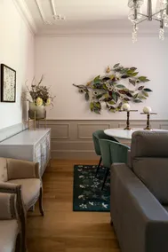 Deluxe Classic Apartment - Image 3
