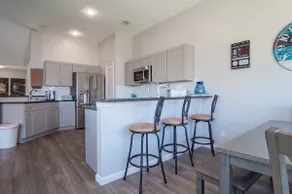 REMODELED 2BD/3BA 1426SF TOWNHOUSE HEAVENLY BEACH - Image 2