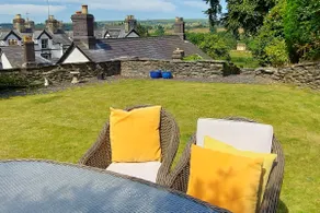 The Stables - Spacious cottage with stunning views - Image 5