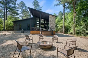Private & Peaceful Cabin in woods w/ hot tub - Image 3