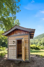 New! Charming Oasis on a Trout Stream. - Image 3