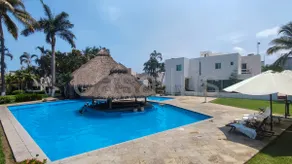 Casa Iris-Alberca, TV, Wi-Fi, Beach 5 minutes away, 4 Aires - Image 2