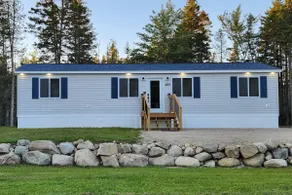 250 Firefly - Modern home close to coastal views - Image 2