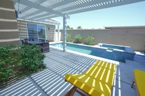 Oasis in The Desert - Image 4