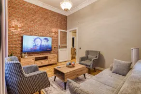 Premium House, 3BR, Renovated, Best Loc Kadky - Image 3