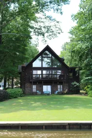 Rustic Log Cabin with amazing view of Lake Gaston! - Image 1