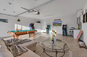 Immaculate home, incredible deals|Reach out - Image 4