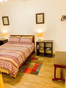Whistle Stop Bunkhouse with garage parking & patio - Image 3