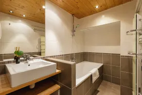 Great Location and Views-2 Bedroomed Apartment in Les Houches - Image 3