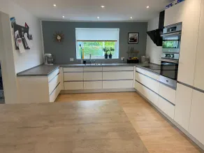 Beautiful house with pool, gym and large terrace for rent - Image 5