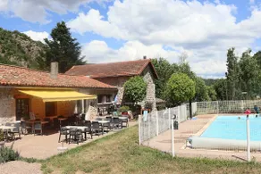Charmant mobil home avec terrasse et piscine | Avec animaux acceptés - Image 3