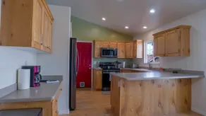 Mountain View 4 Bedroom House Convenient to BYU - Image 2