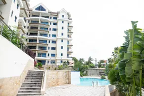 Lovely 3 Bdr Apartment with a pool,lift and gym. - Image 4