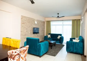 Lovely 3 Bdr Apartment with a pool,lift and gym. - Image 3