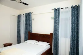 Lovely 3 Bdr Apartment with a pool,lift and gym. - Image 5