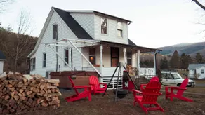 Charming Mtn Stay Views, Hot Tub, Prime Location - Image 3