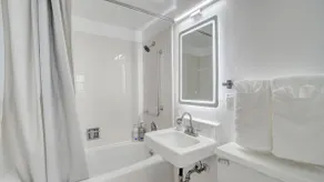 Newly Renovated1 Bedroom Apartment in Gadsden near Downtown - Image 3