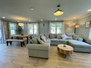 Cozy 1-level fenced yard Craigville Beach 2000sqft - Image 3