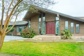 * The FarmHouse * - Image 5