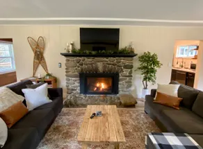 Cabin - Mountain Views - 20 min to Stevens Pass - Image 3