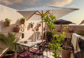 Top location, rooftoop & jacuzzi, up to 7 people - Image 4