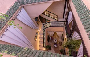 Top location, rooftoop & jacuzzi, up to 7 people - Image 5