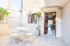 Villageri Stone house near the sea - Image 4